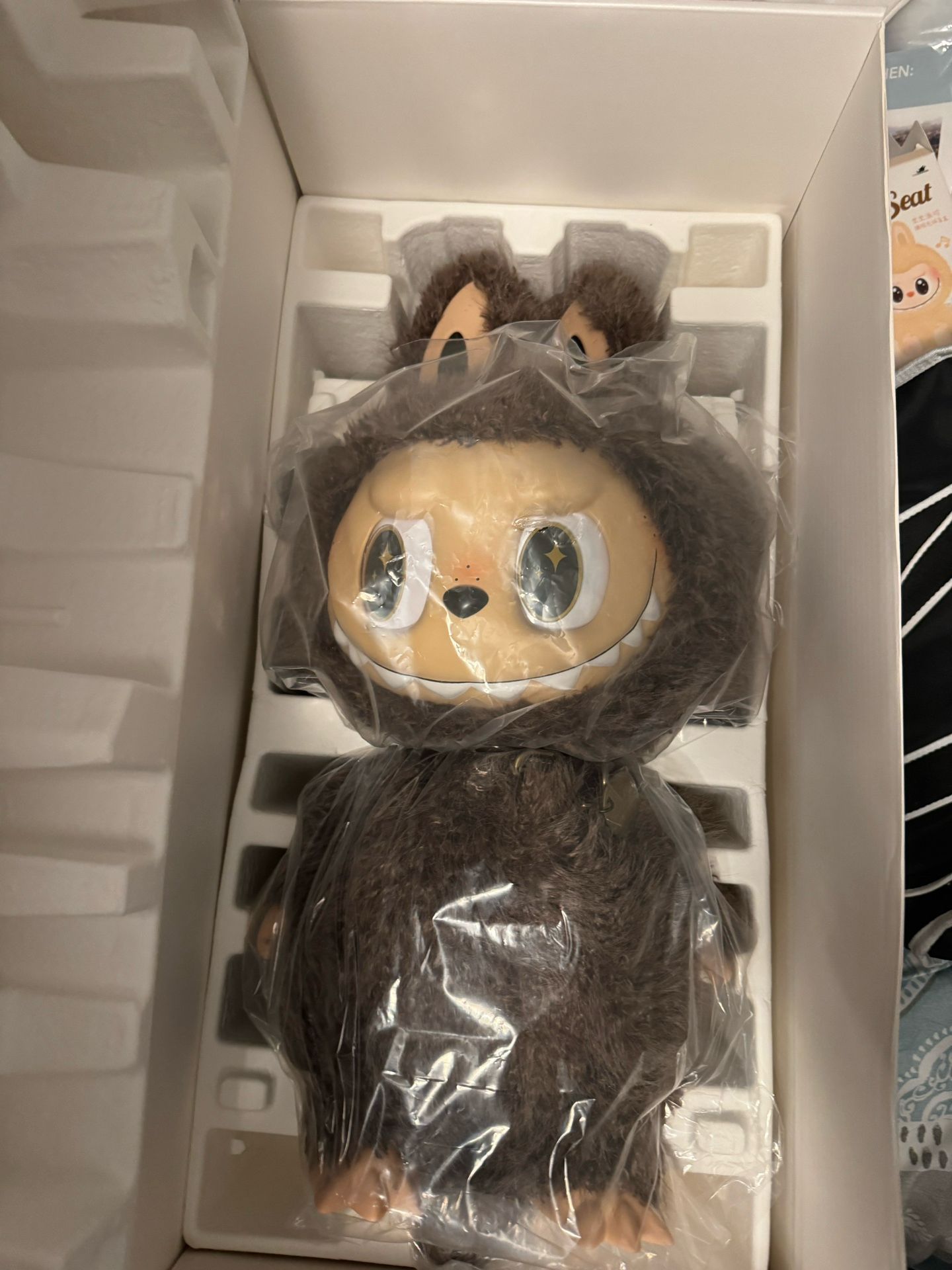 Popmart Jumbo Mega Labubu the monsters Labubu Collectibles