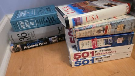 Lot of 8 Travel & Destination Books