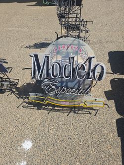 Modelo Especial NEON
