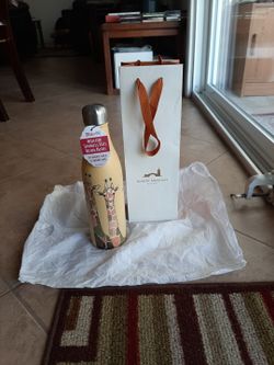 Insulated Stainless Steel Water Bottle 24 hrs Cold 12 hrs Hot 25oz  750mL