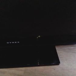 Dynex  26" Flat Screen Tv 