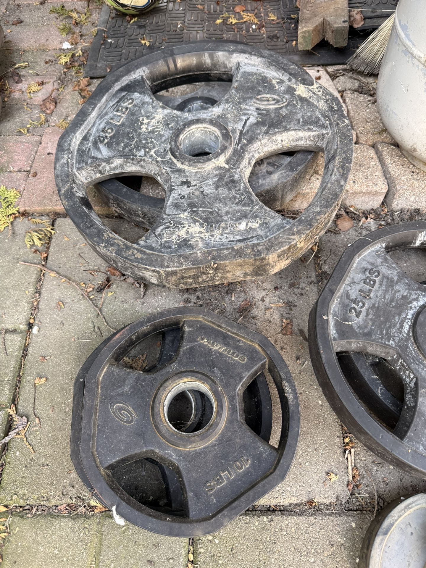 Weighs Plates Nautilus Brand Set Take All Or Nothing.