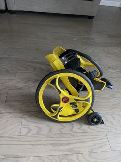 Tafeng Street Slip Roller Blades