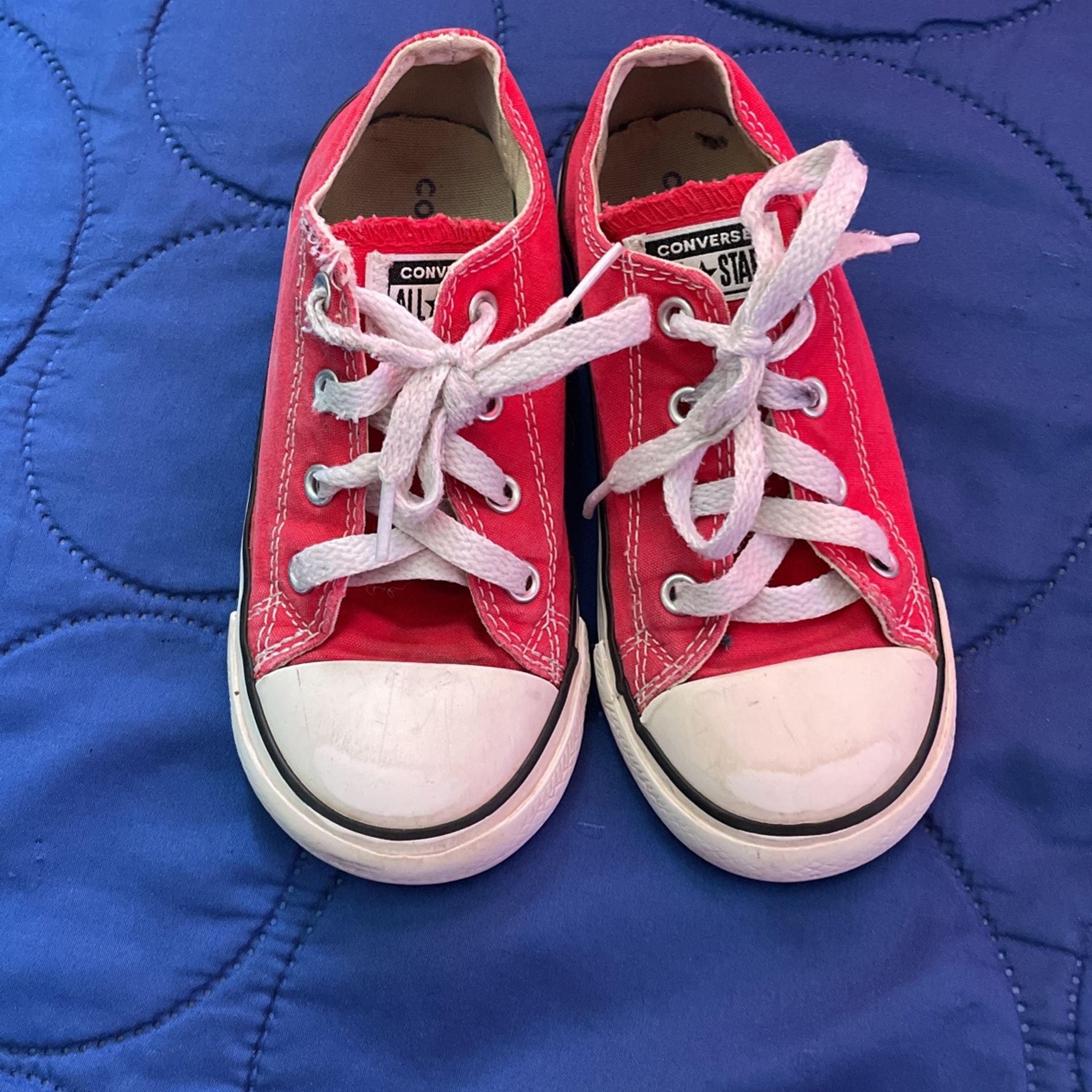 Kids Size 10 Converse