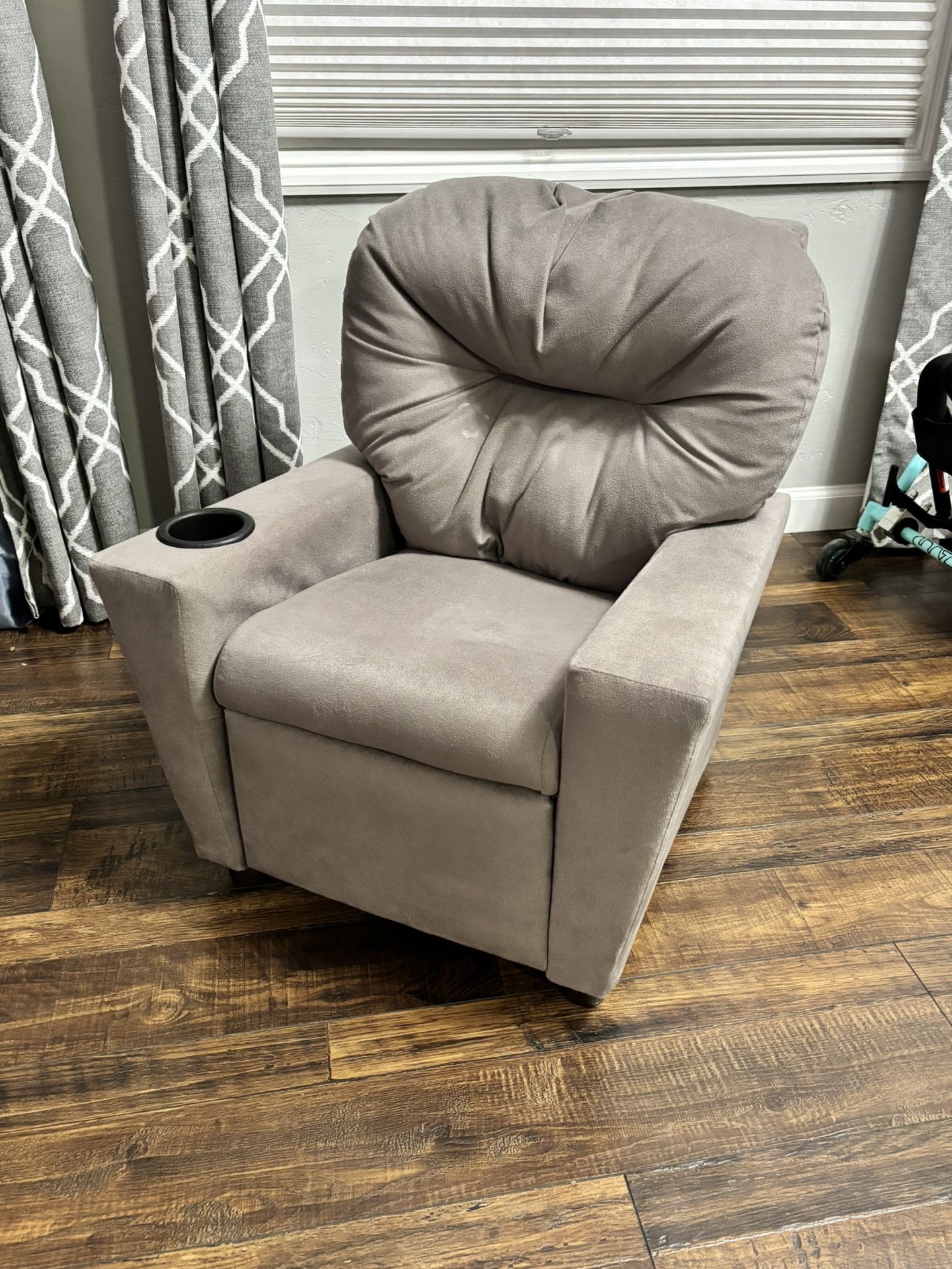 Toddlers Recliner