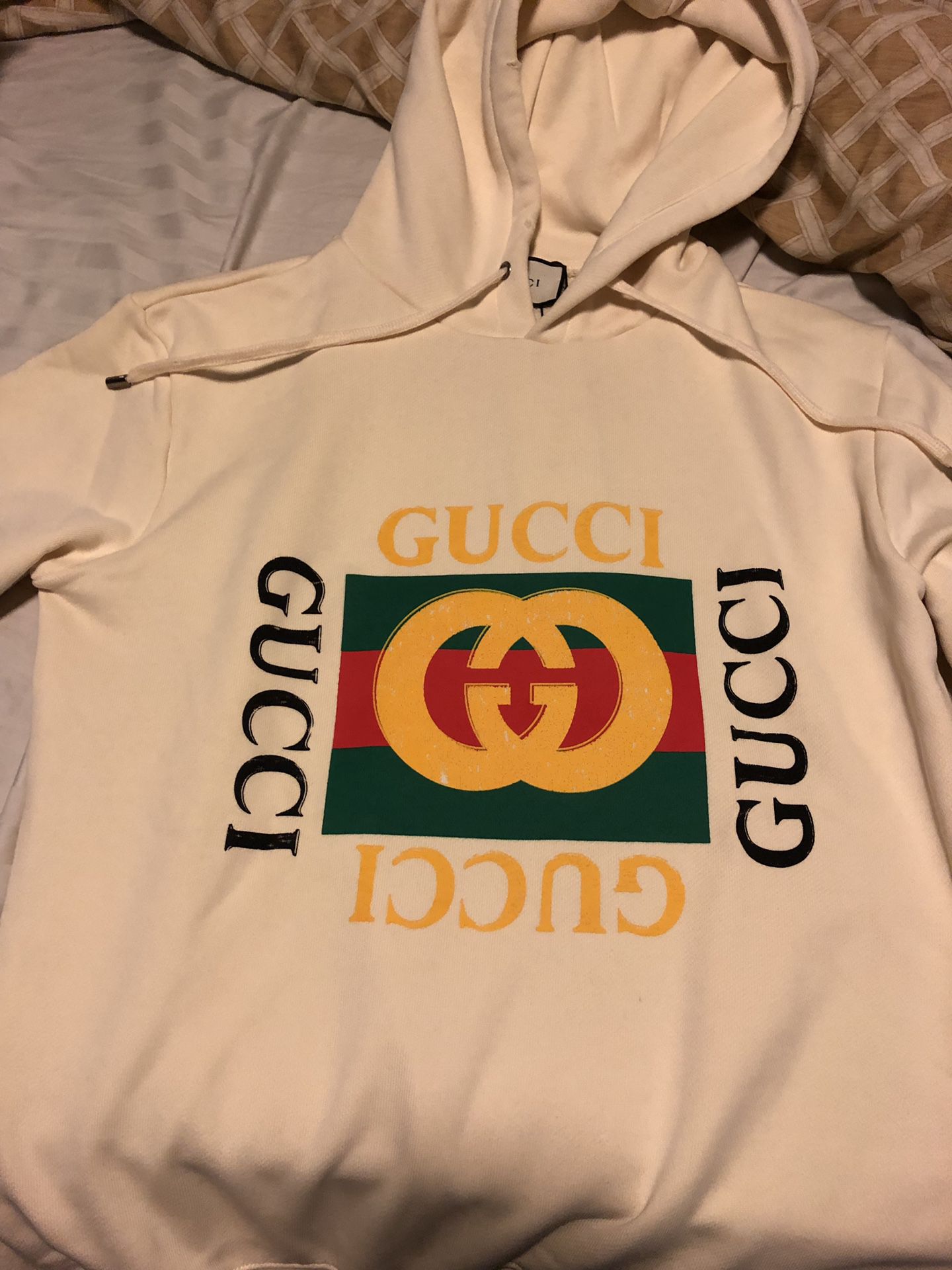 Kong Lear Habitat Udover Gucci Brand New oversized Sweatshirt/Hoodie WITH RECEIPT AUTHENTIC for Sale  in Cedar Park, TX - OfferUp