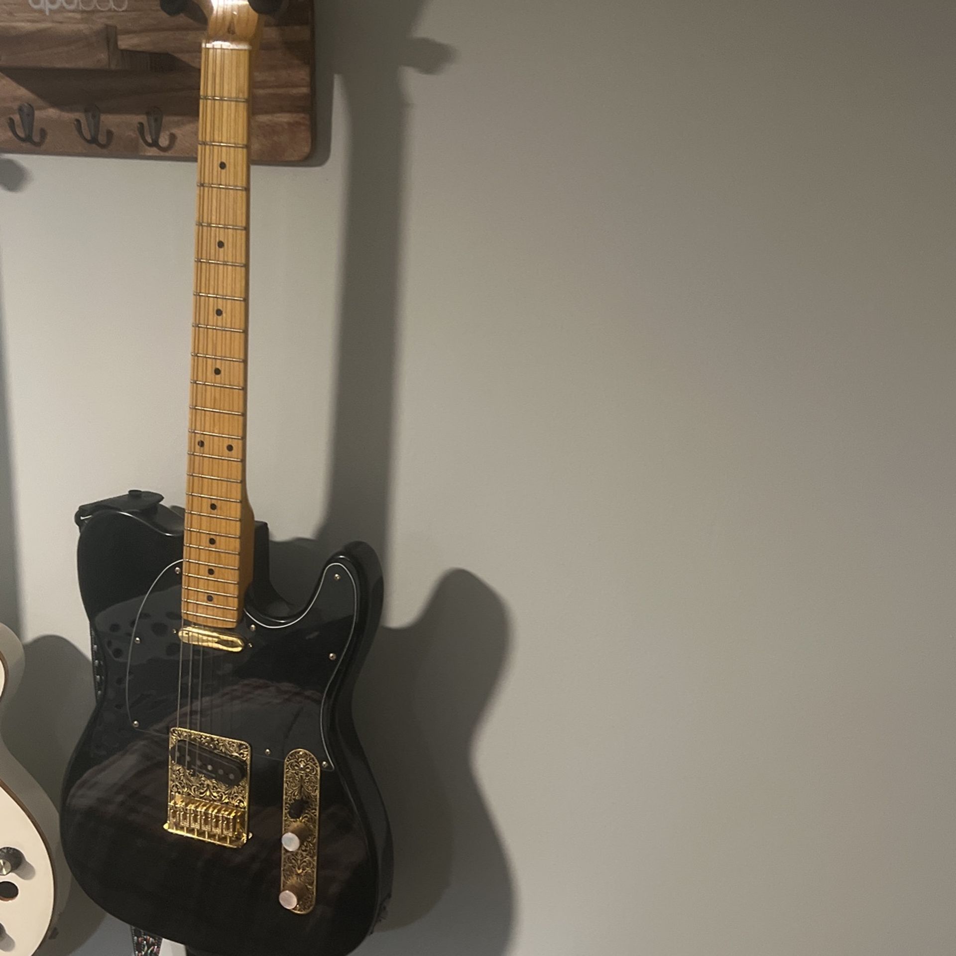 Guitar