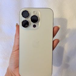 iPhone 15 Pro 128 G