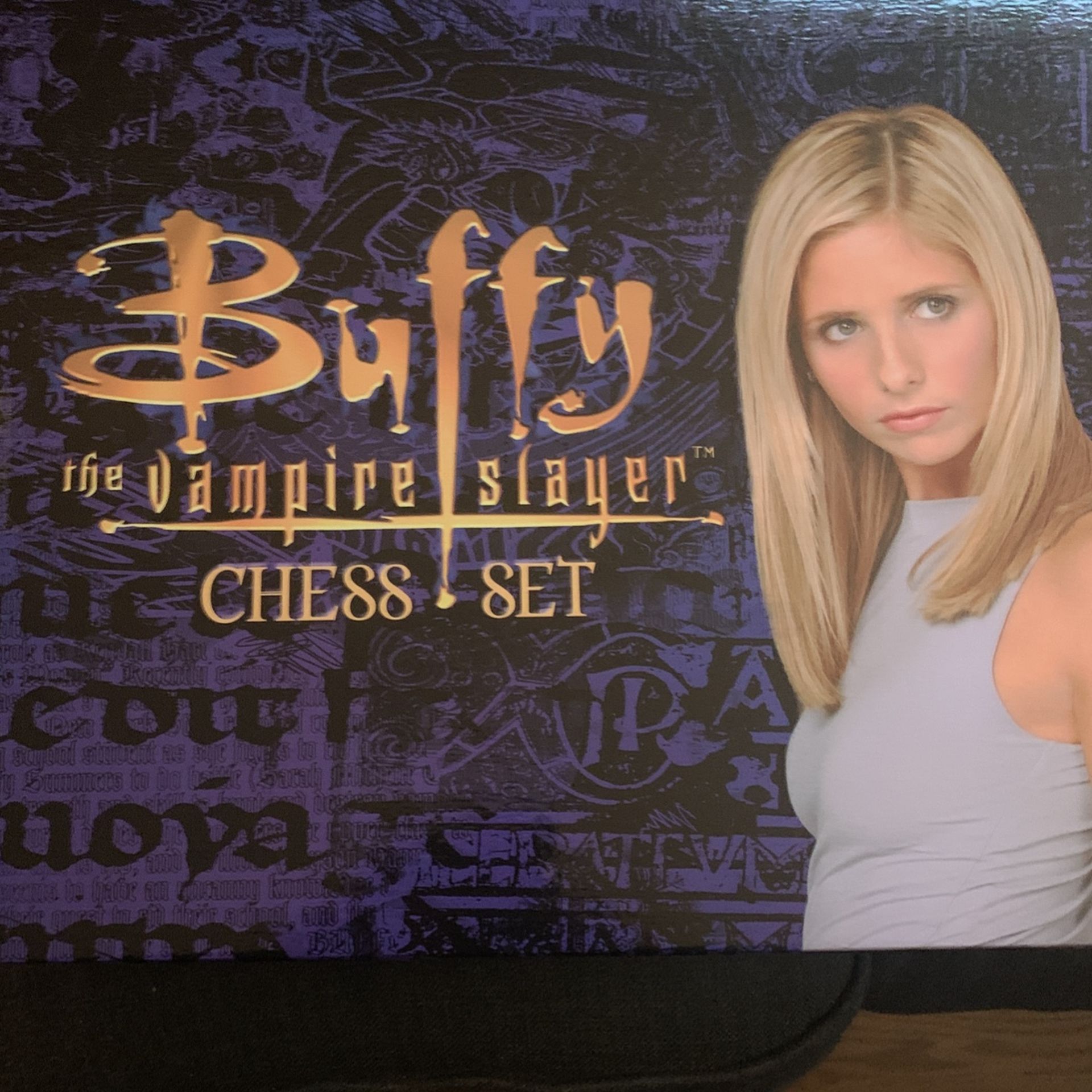 Buffy The Vampire Slayer Chess Set