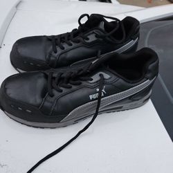 Steel shoes Asking 45