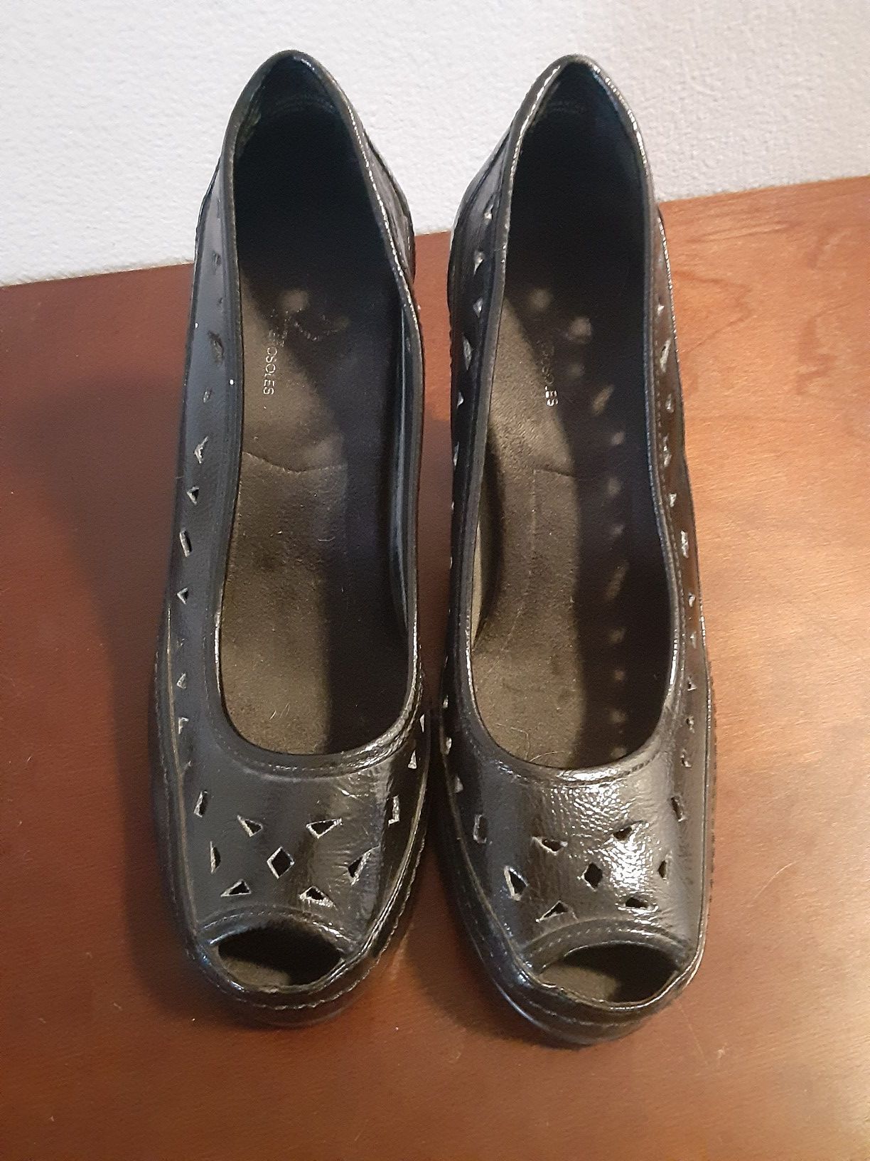 FREE Aerosoles Heels