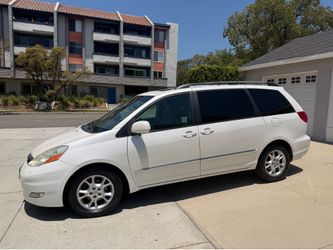 2006 Toyota sienna XLE