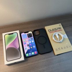 Brand New iPhone 14 Bundle (Unlocked)