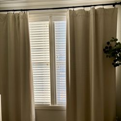 Insulated Velvet/like Blackout Curtains – 50x84 – Oatmeal/Beige – Like New (Pair) 
