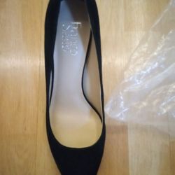 Franco Sarto Suede Heel