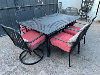 Metal Rectangle Outdoor Patio Table & 6 Outdoor Patio Chairs w/ Cushions