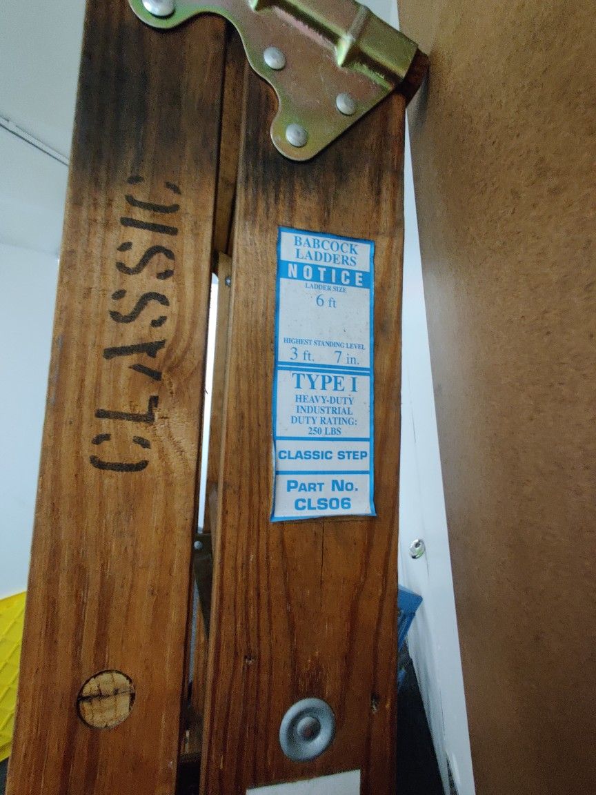 Babcock 6ft Wood Ladder for Sale in Santa Ana CA OfferUp