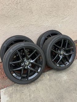 Honda civic 18 inches wheels and tires