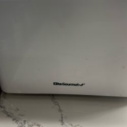 Great Single Toaster - Like New!