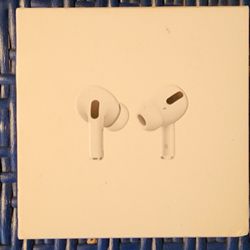 Apple Airpods (Pro) 1st Gen - Like New Condition
