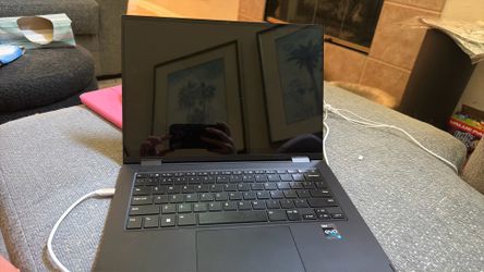 LG Gram 14" 2-in-1 Touchscreen Laptop (2023 Model 14T90R) - Excellent Condition