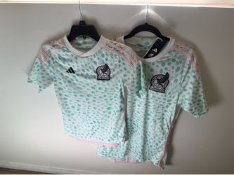 2 Mexico jerseys