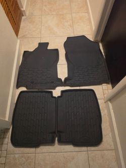 Subaru 6th Gen All-Weather Floor Mats + Trunk + Seatback Liners (7pc)Like New OEM Subaru 6th Gen