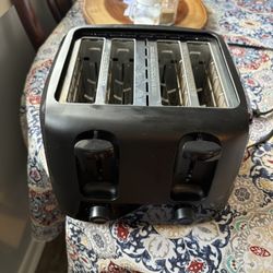 Mainstays 4 Slice Toaster