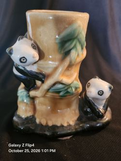 Ceramic planter/ vase