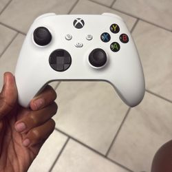 Xbox Series X White Controller 