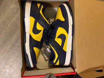Michigan Dunks