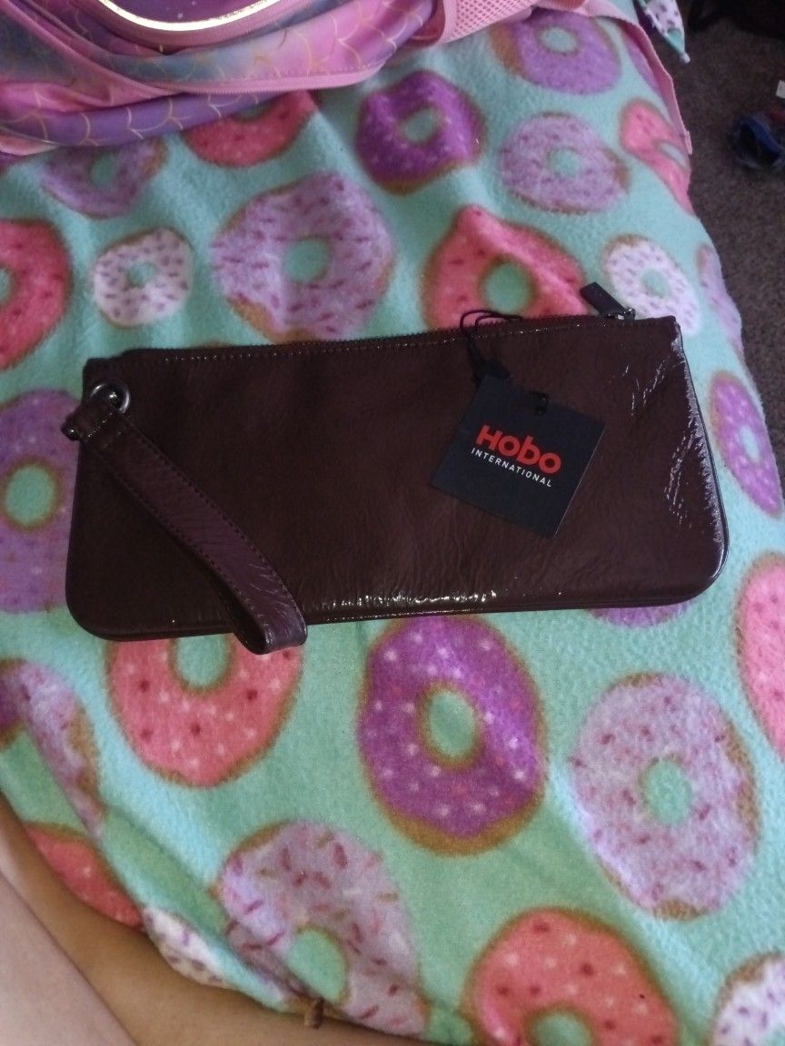 New w/tag - Hobo International Leather Wristlet Clutch Wallet
