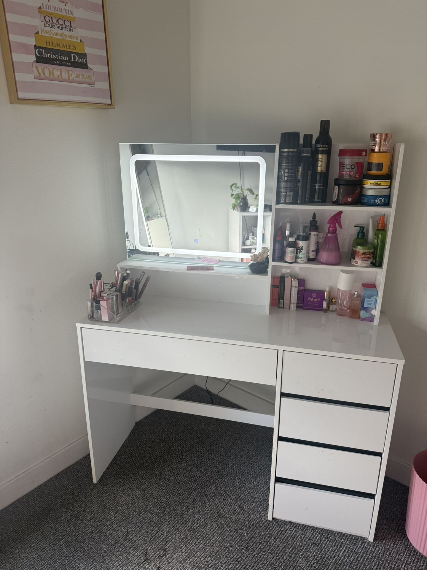 Vanity Desk