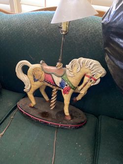 Vintage carousel horse lamp $3 make me an offer