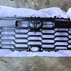 2022+ Toyota Tundra OEM TRD Grille