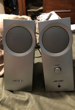 BOSE Companion ll PC Speakers with 3.5mm auxiliar input