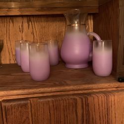 Glassware With Pitcher