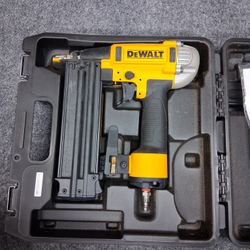 Dewalt 18 Gauge Brad Nailer