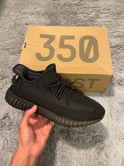 Yeezy Onyx 350 Boost Shoes