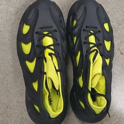 Adidas 10.5