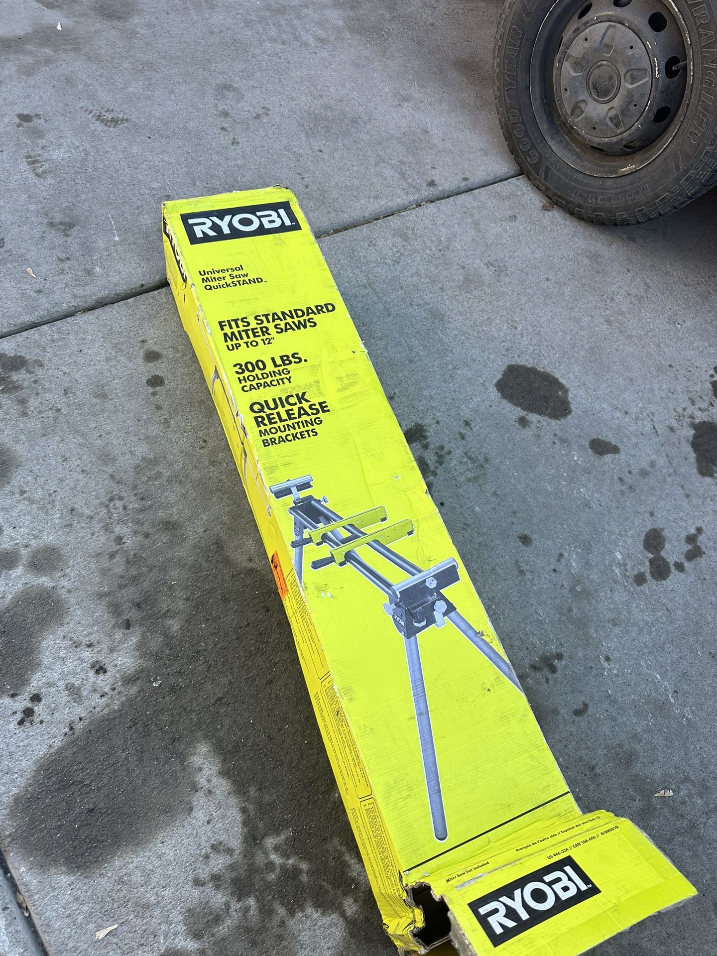 RYOBI Foldable Miter Saw QUICKSTAND