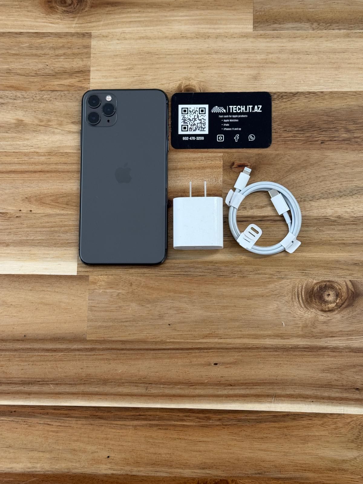 📱 iPhone 11 Pro Max | 64GB | Graphite | Unlocked (Any Carrier)