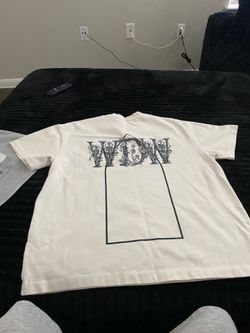Men’s designer who decides war