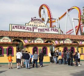 KNOTTS BERRY FARM 🎢🎡🍿🥤🥨🍦(4) DIGITAL TICKETS 🎟️ 🎟️🎟️🎟️ $200 PRICE FIRM