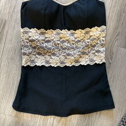 Papaya Black Top Size Small