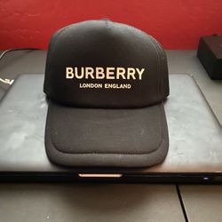 Burberry Hat 
