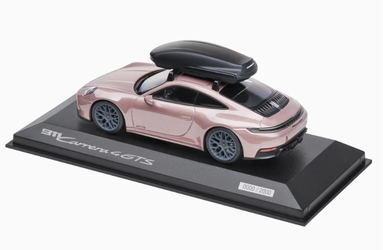 Porsche 911 Carrera 4 GTS (992.2) Model 1:43