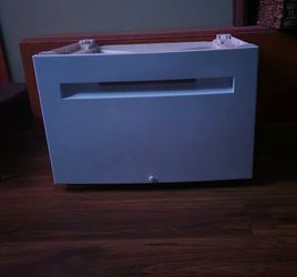 SAMSUNG  WASHER/DRYER PEDESTAL & DRAWER