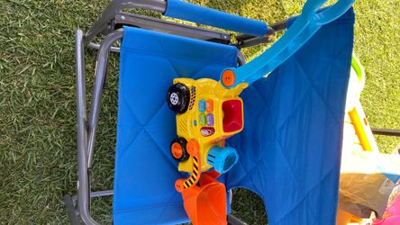 Vtech bulldozer toy