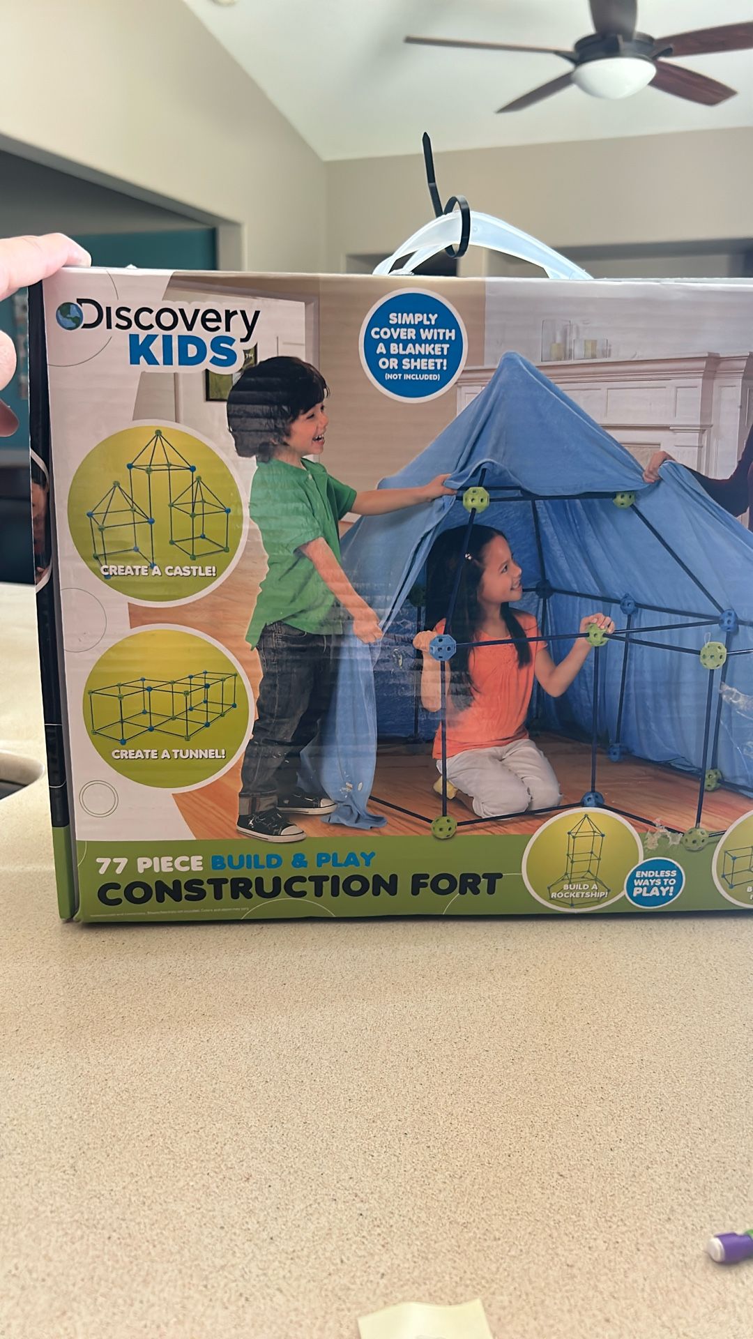 Discovery Kids 77-Piece Build & Play Fort Set (2 Pack)